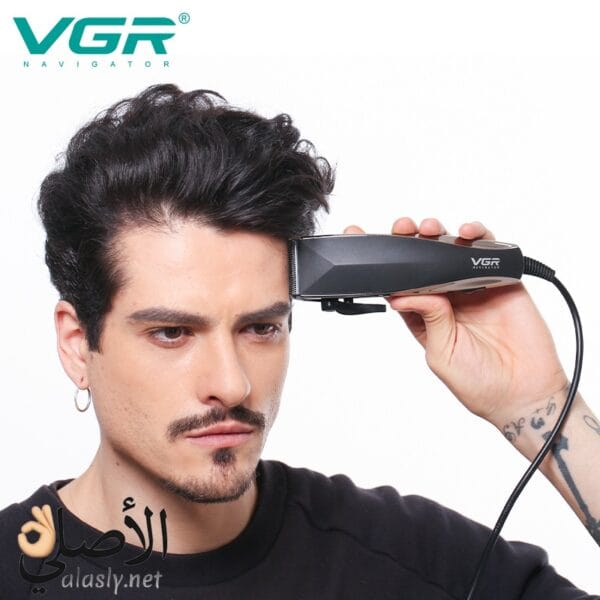 استخدام ماكينة VGR V-033 للحلاقة