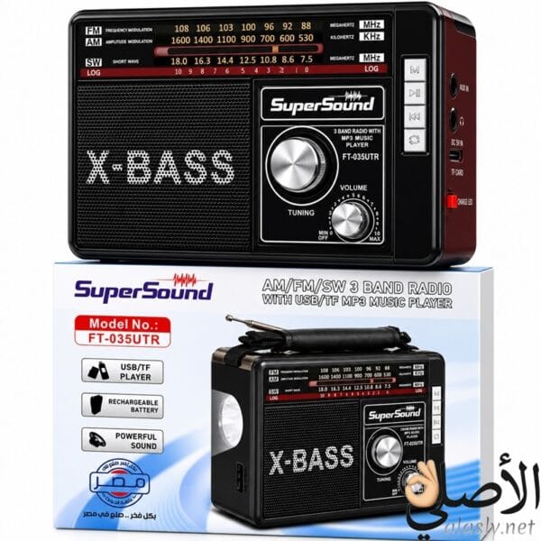 منافذ USB وTF في راديو FT-035UTR.